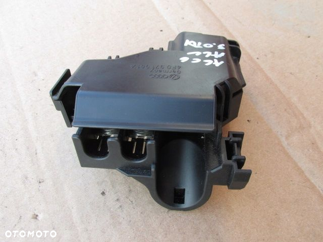 Audi A6 C6 2007r 3.0 tdi Klema plusowa 4F0971981A skrzynka - 2