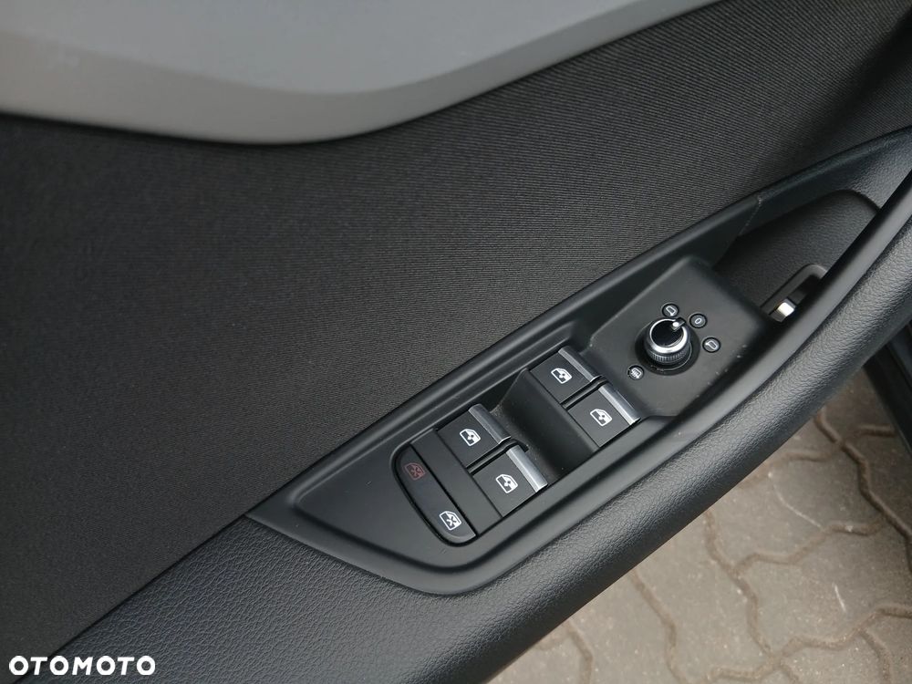 Audi A4 Avant 35 TFSI mHEV Advanced S tronic - 20