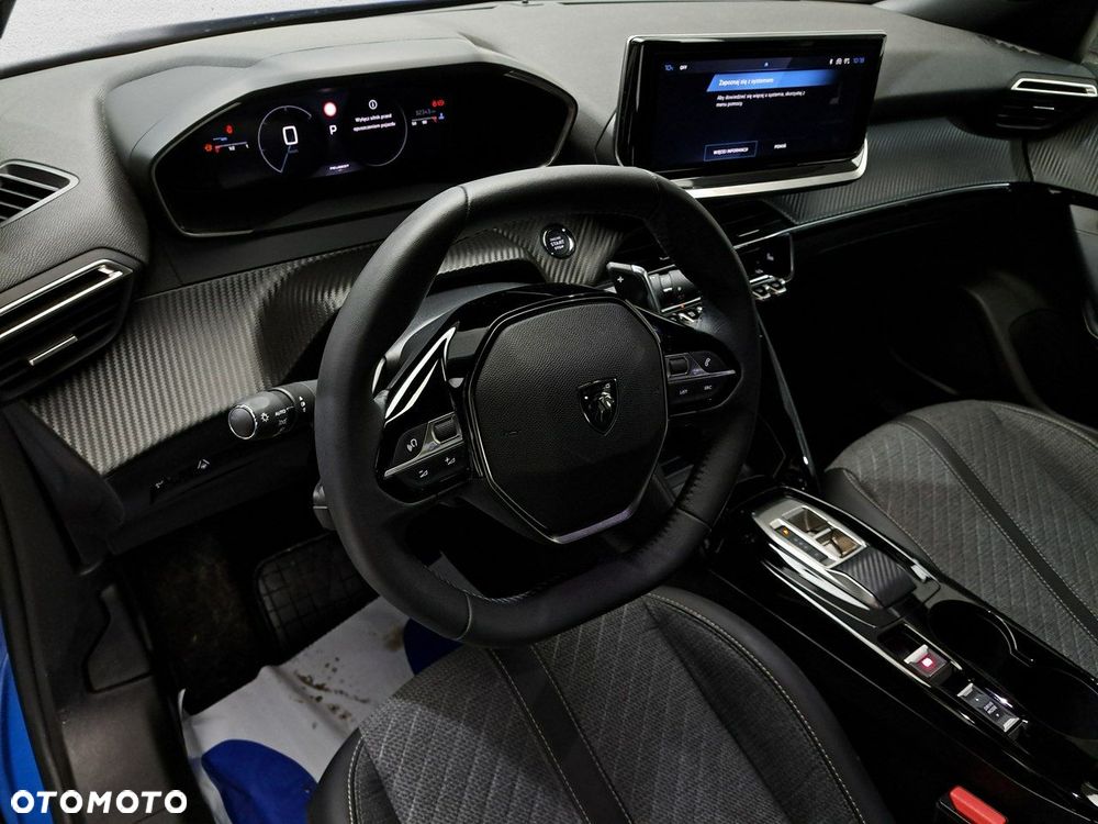 Peugeot 2008 - 11
