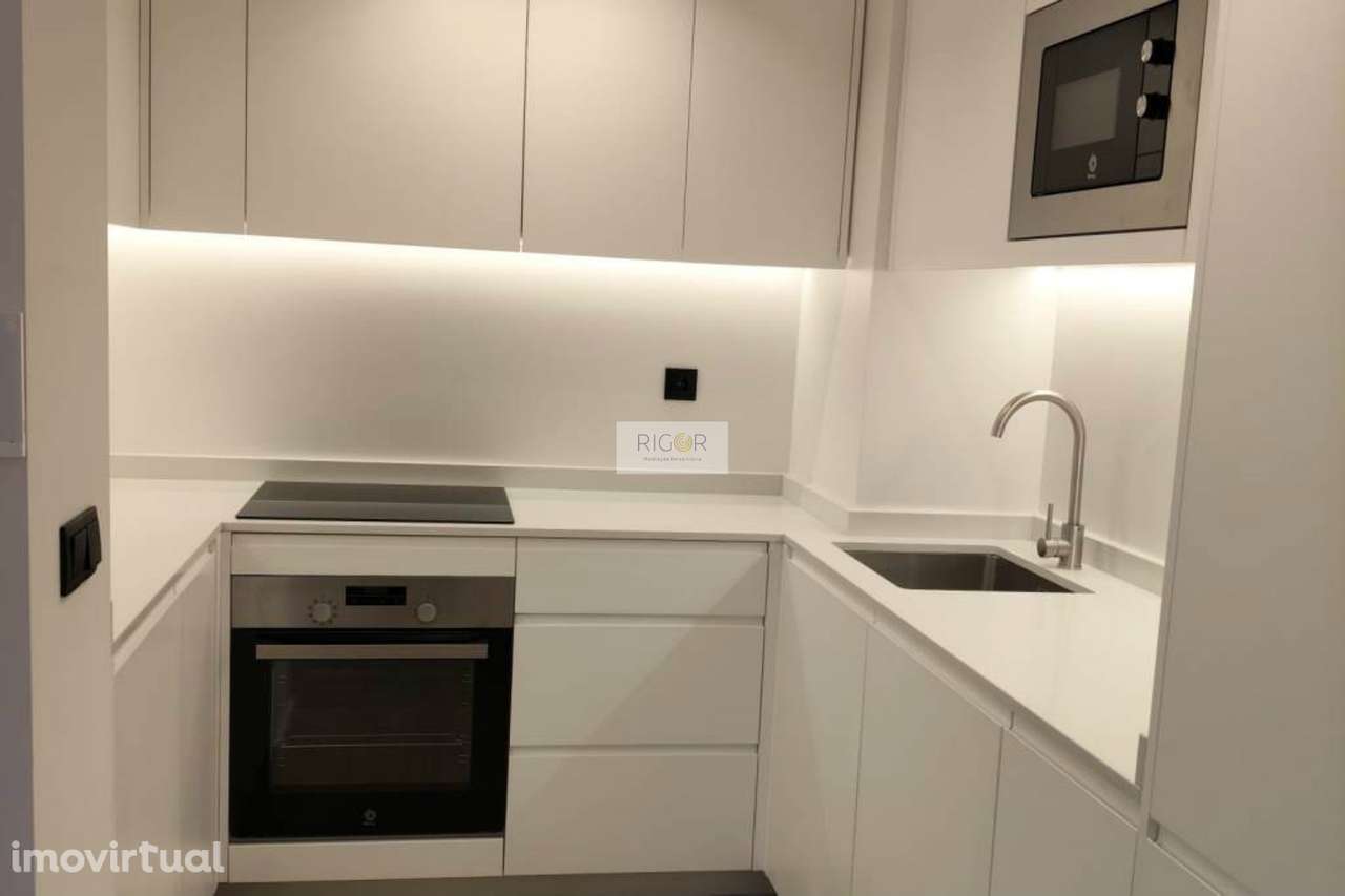 Apartamento T3 em Matosinhos, junto ao metro, pronto a habitar. - Grande imagem: 5/29