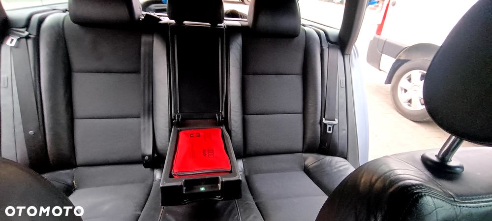 Audi A6 Avant 3.0 TDI DPF quattro - 20