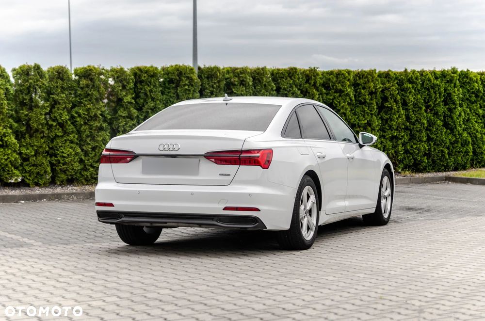 Audi A6 Limousine 45 TFSI mHEV Quattro S tronic - 4