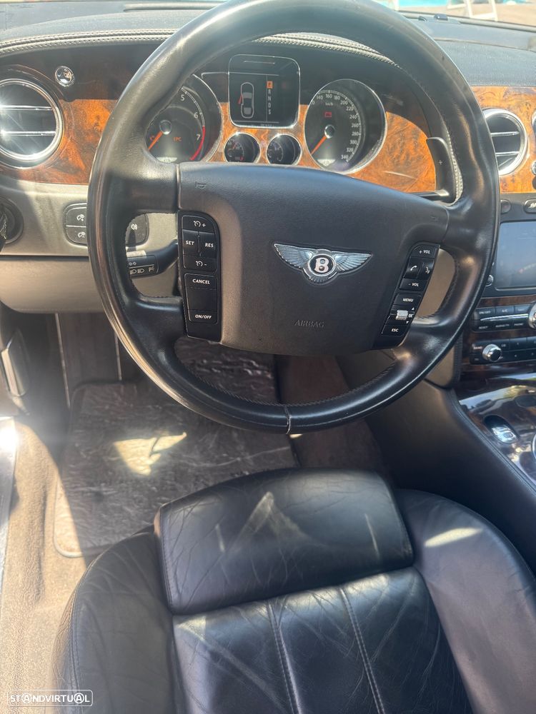 Bentley Continental GT - 5