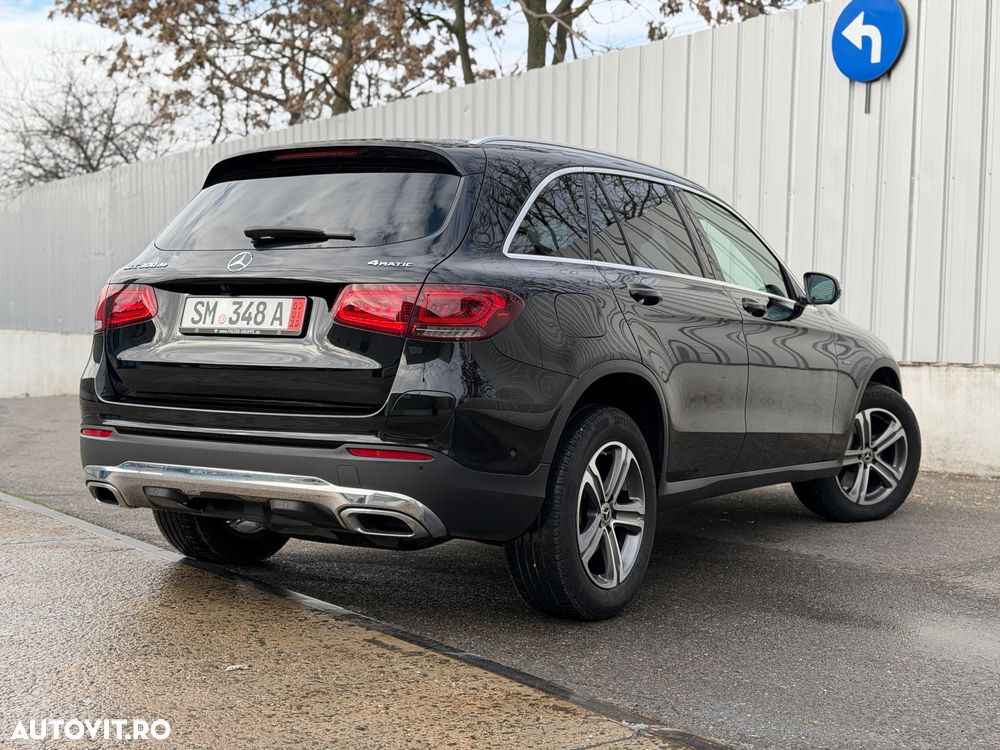 Mercedes-Benz GLC - 11