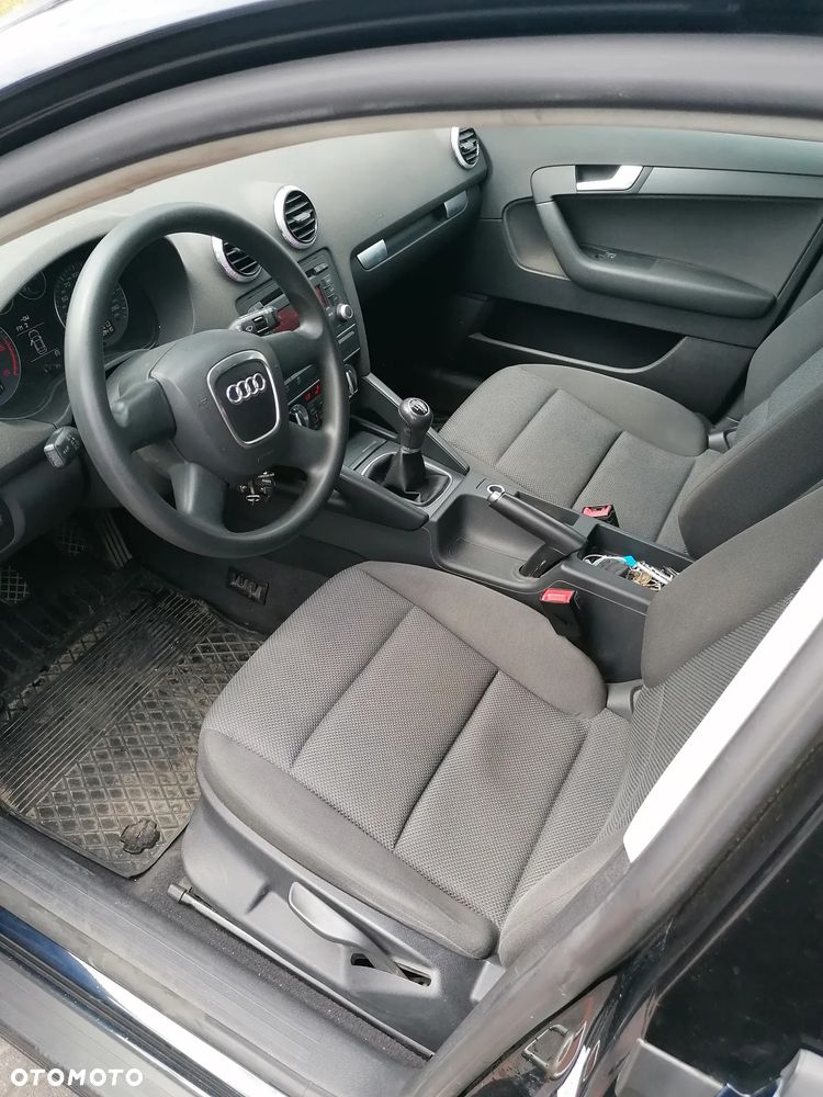 Audi A3 Sportback - 5