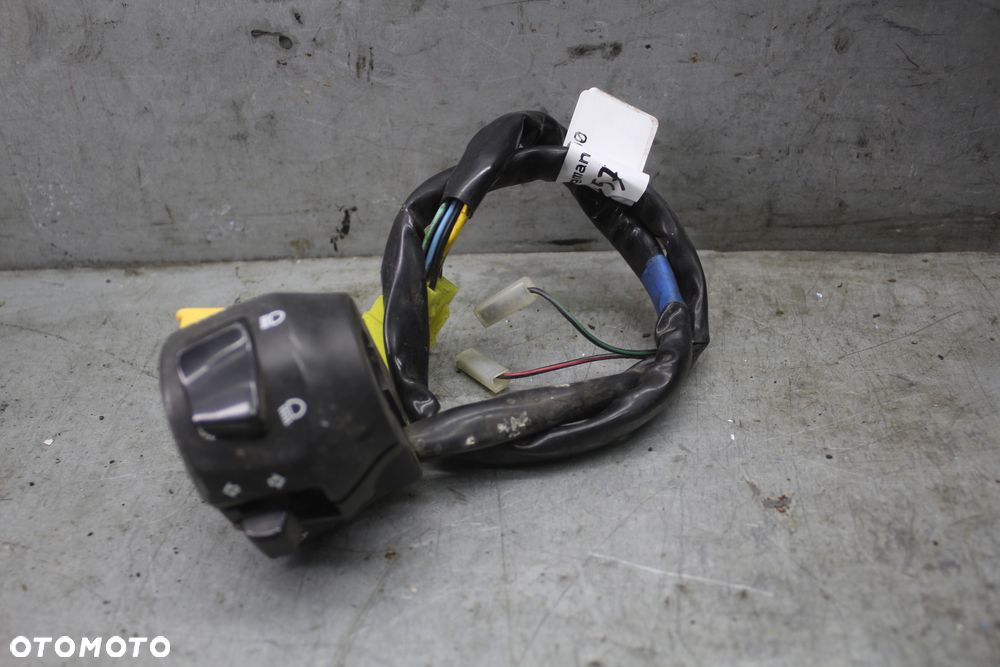 Suzuki Burgman AN 400 K4 K5 K6 Przełączniki przełącznik świateł lewe - 1