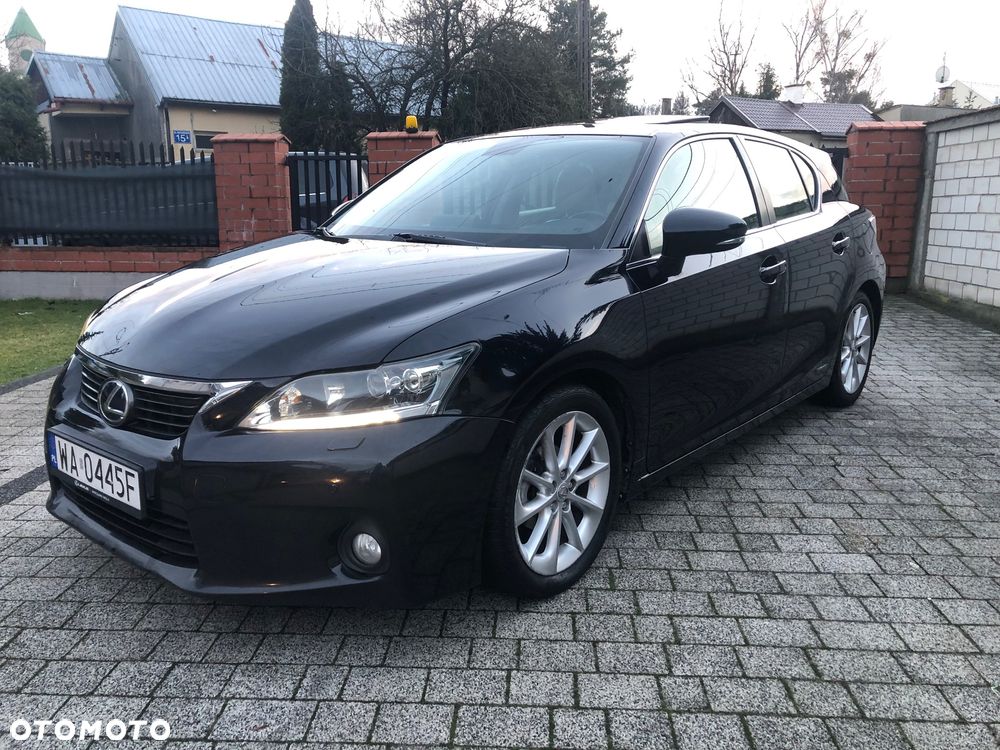Lexus CT 200h Prestige - 3