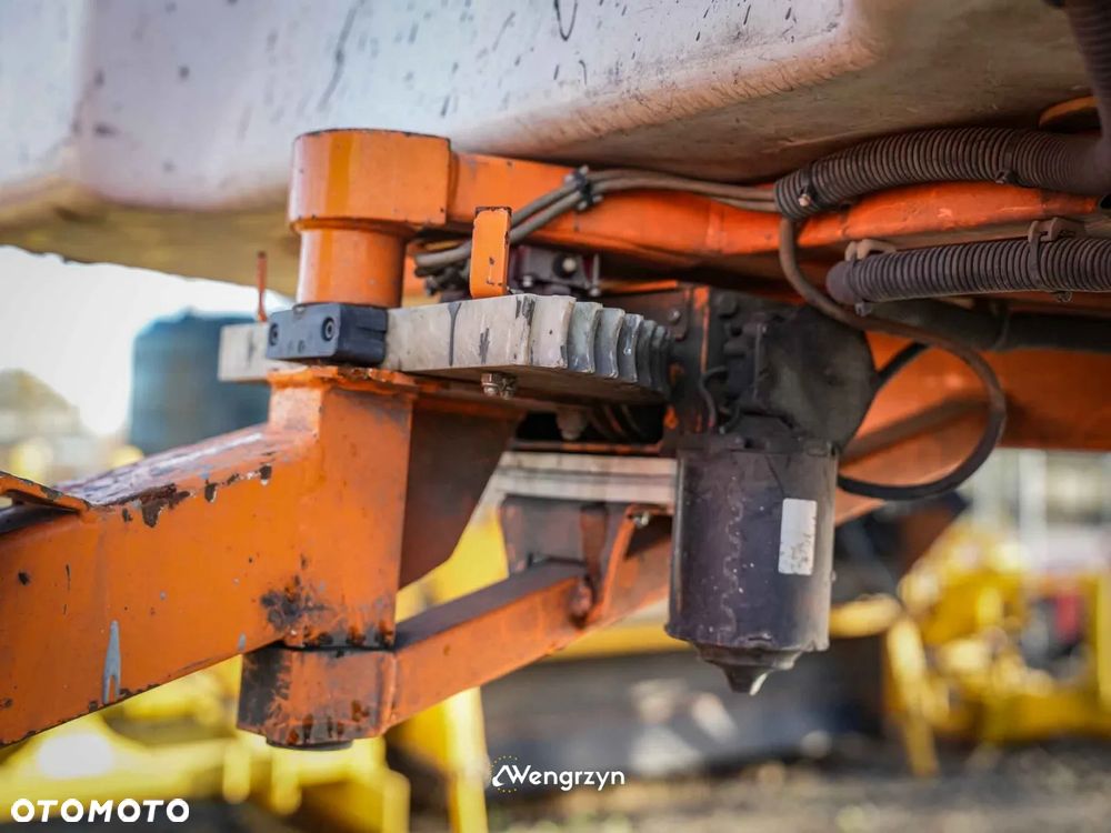 MAN MAN 14.170F Podnośnik koszowy - pojazd dwudrogowy do obsługi sieci trakcyjnej - 7