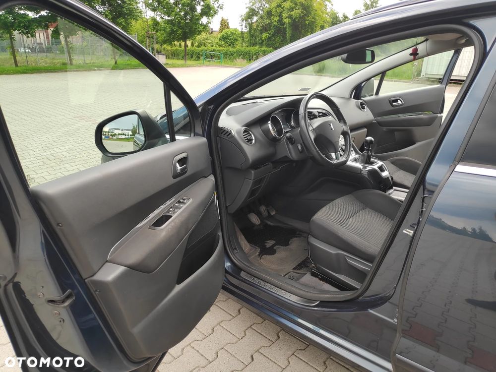 Peugeot 5008 1.6 THP Family - 8