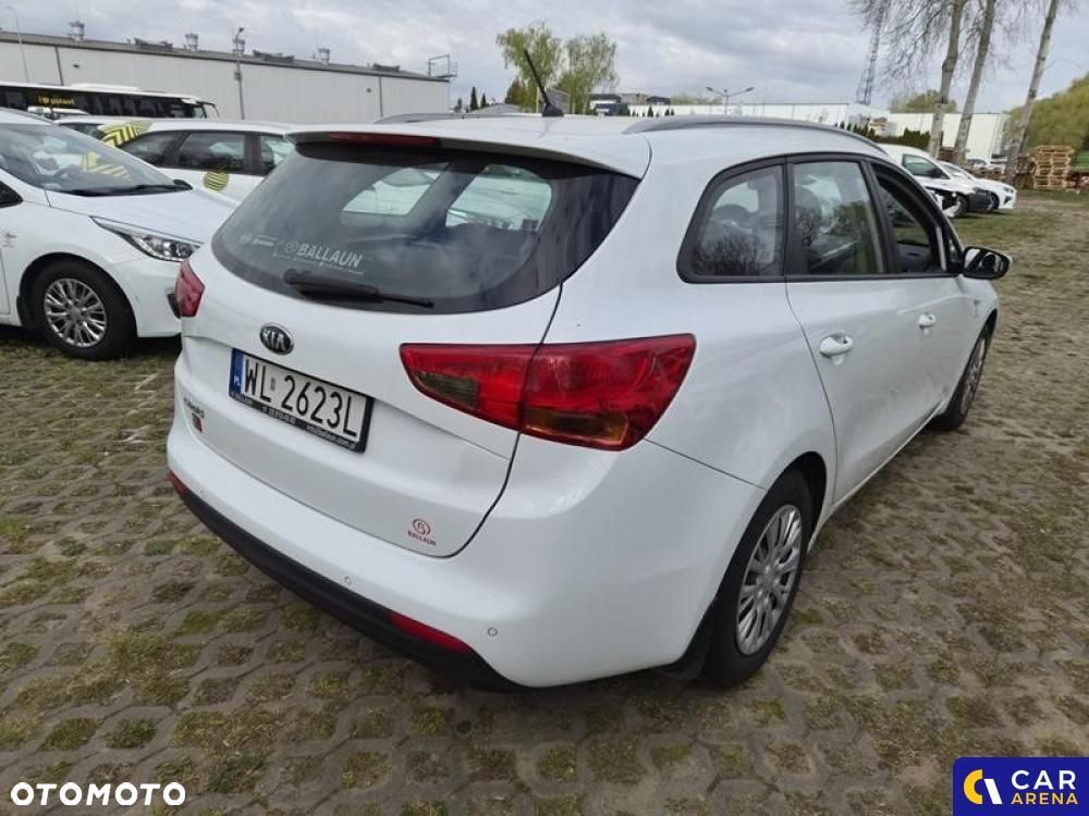 Kia Ceed - 6