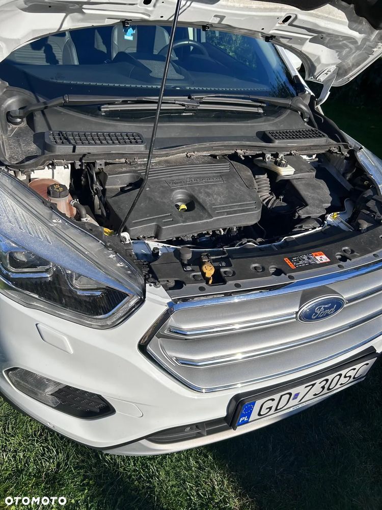Ford Kuga 2.0 TDCi AWD Titanium - 26