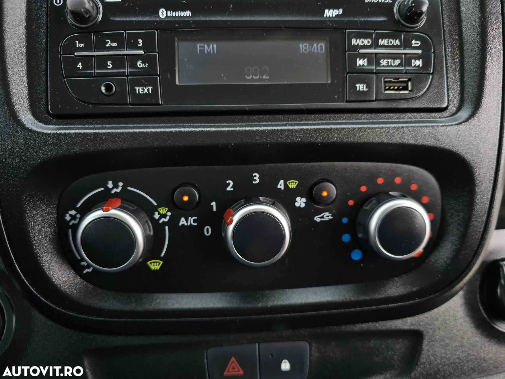 Renault New Trafic L2H1 - 21