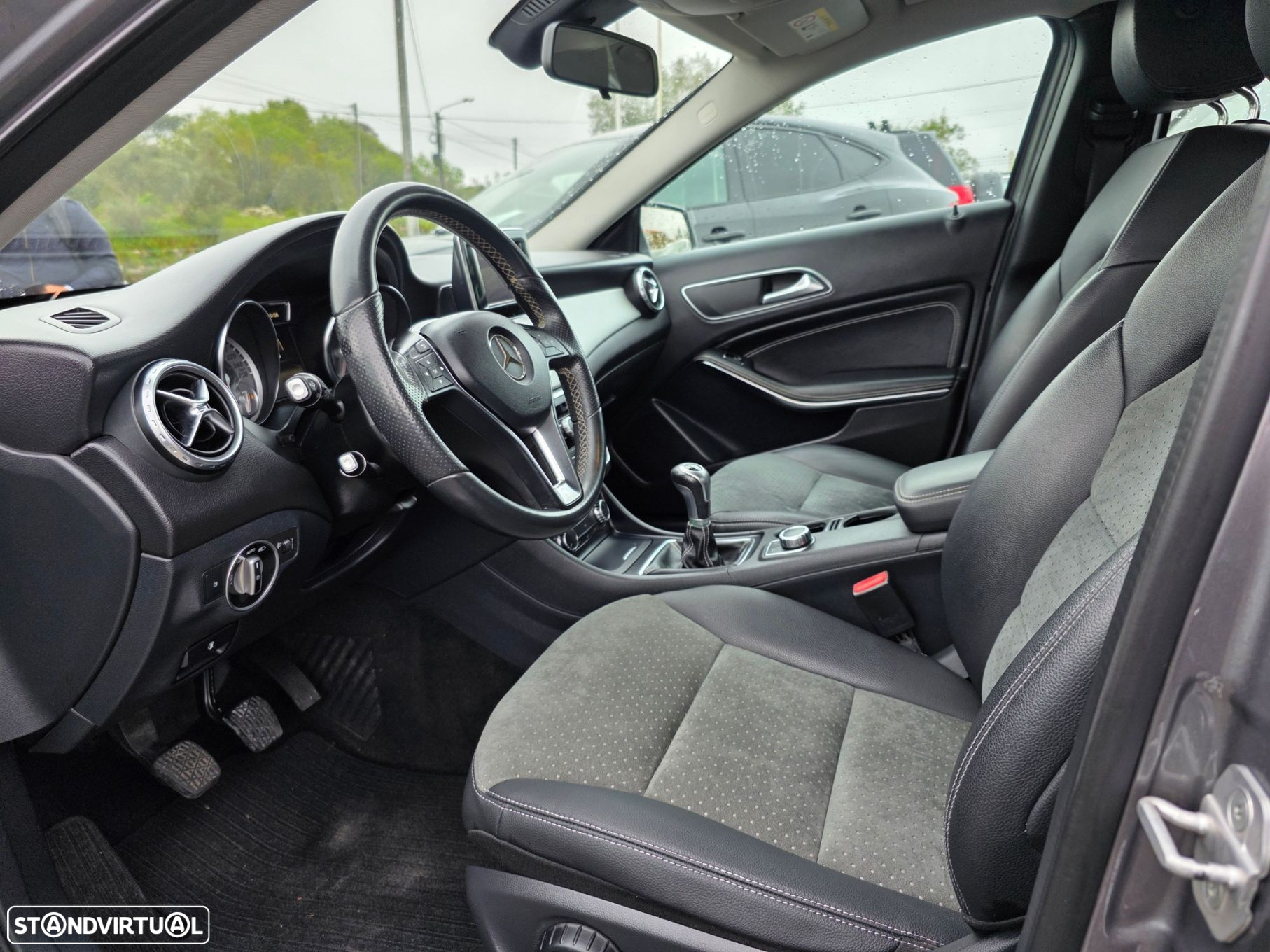 Mercedes-Benz GLA 200 CDi Style - 10
