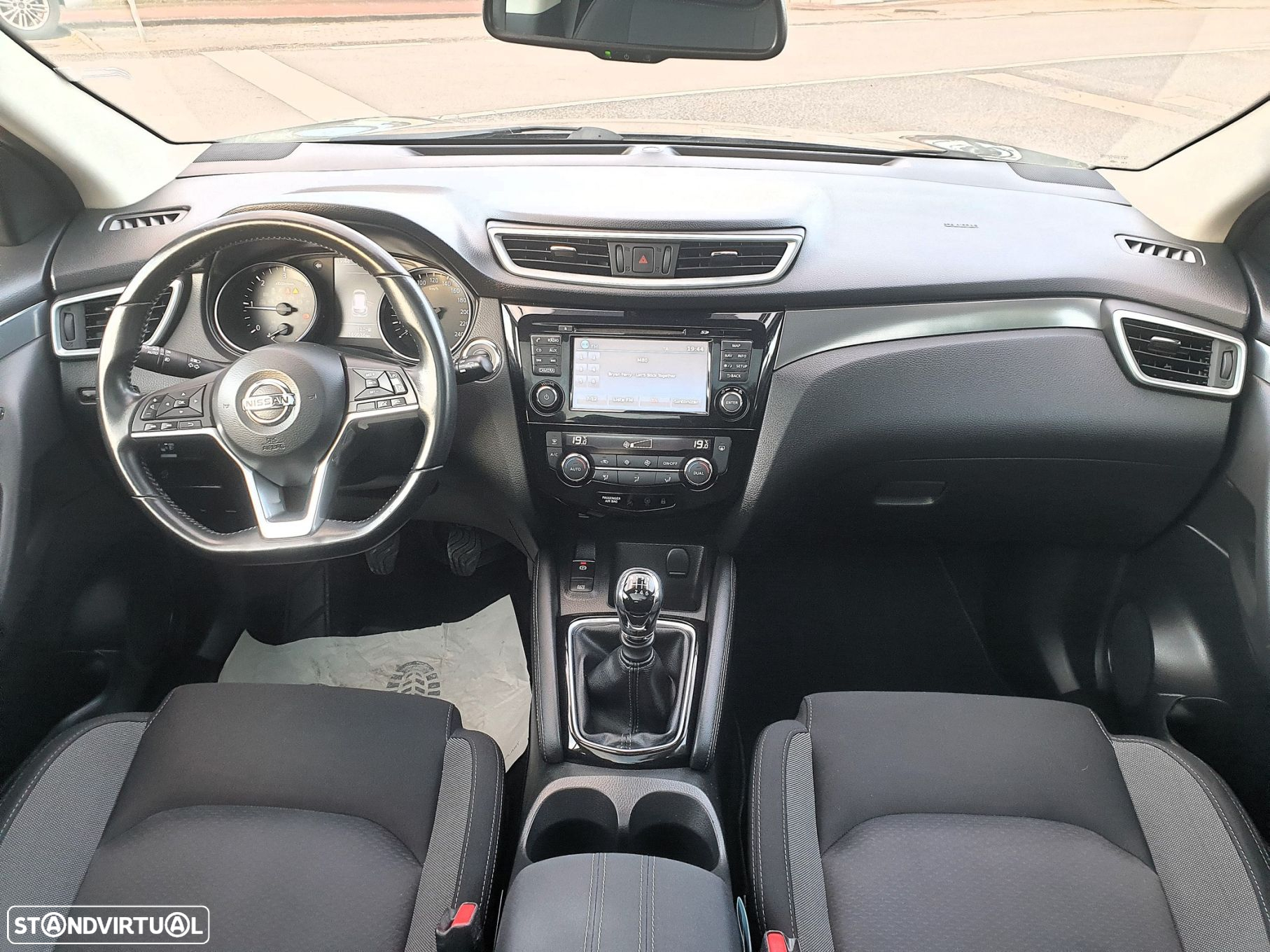 Nissan Qashqai 1.5 dCi N-Connecta Led - 12