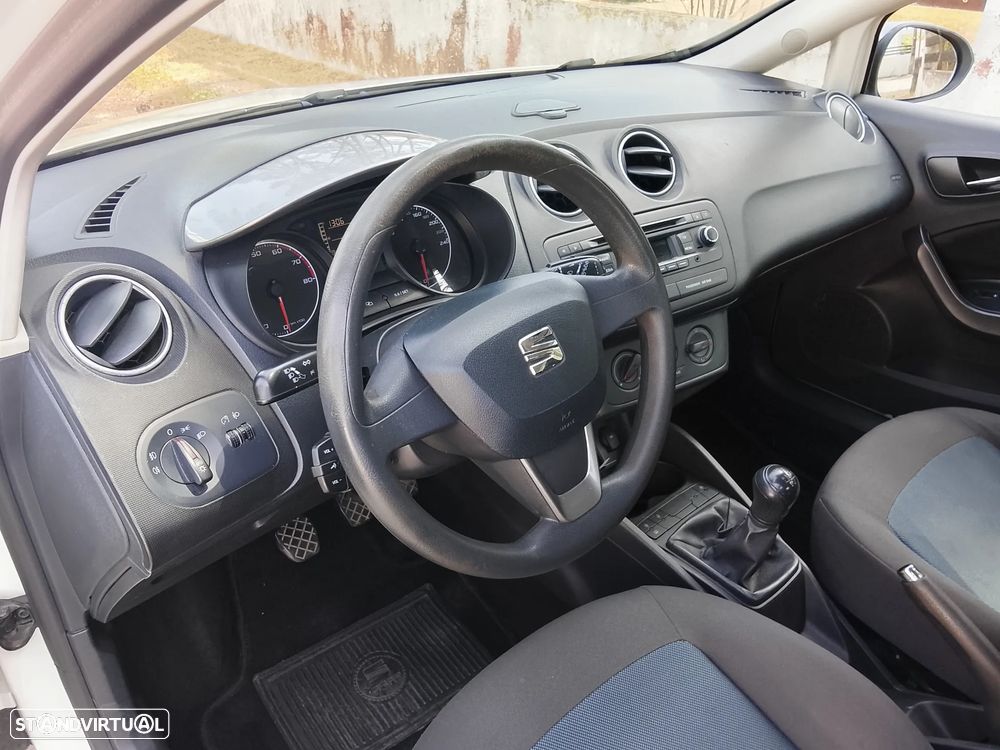 SEAT Ibiza ST 1.2 12V I-Tech - 4