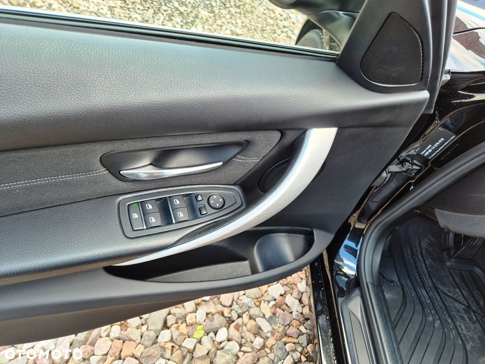 BMW Seria 3 320i Advantage sport - 9