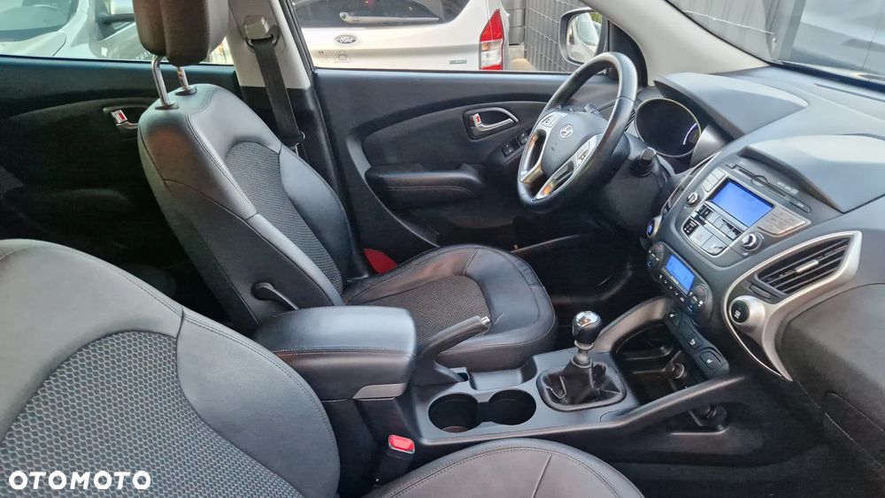 Hyundai ix35 2.0 CRDi Premium 2WD - 14