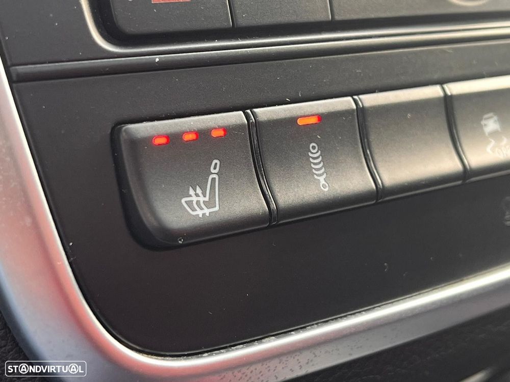 Mercedes-Benz CLA 45 AMG 4Matic Speedshift 7G-DCT Night Edition - 6