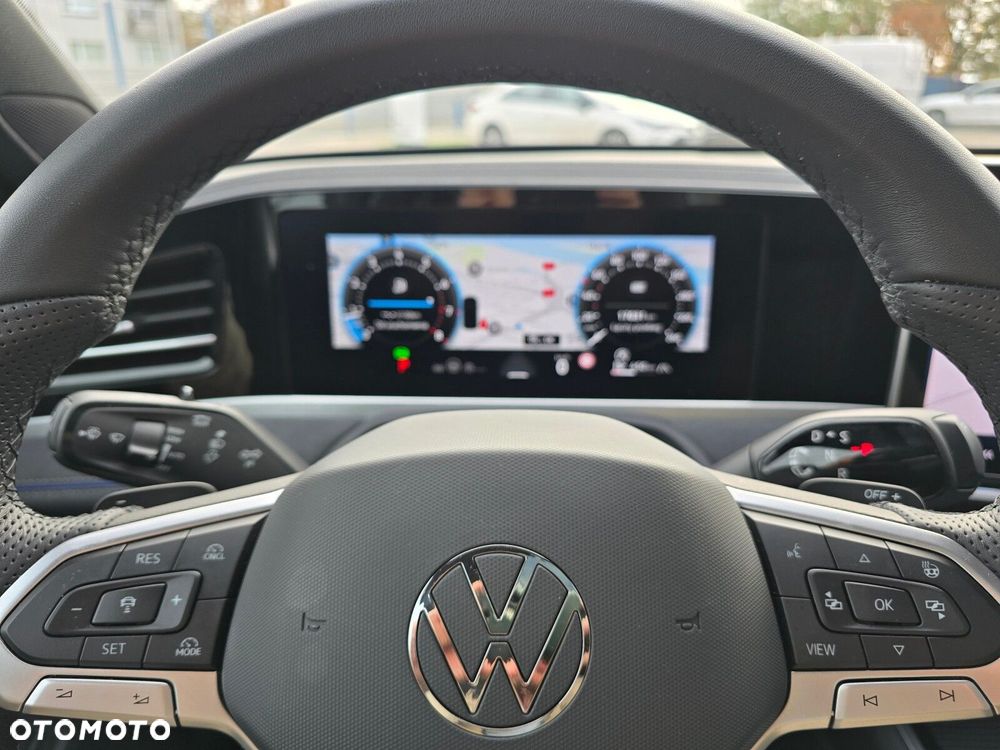 Volkswagen Passat 2.0 TSI R-Line Plus DSG - 17