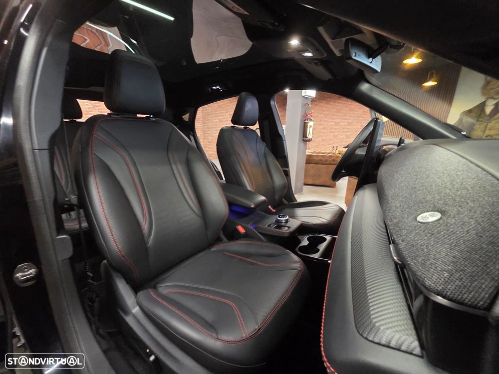 Ford Mustang Mach-E AWD PREMIUM - 6