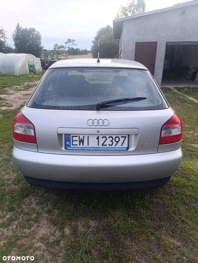 Audi A3 Sportback 1.6 Ambition - 2