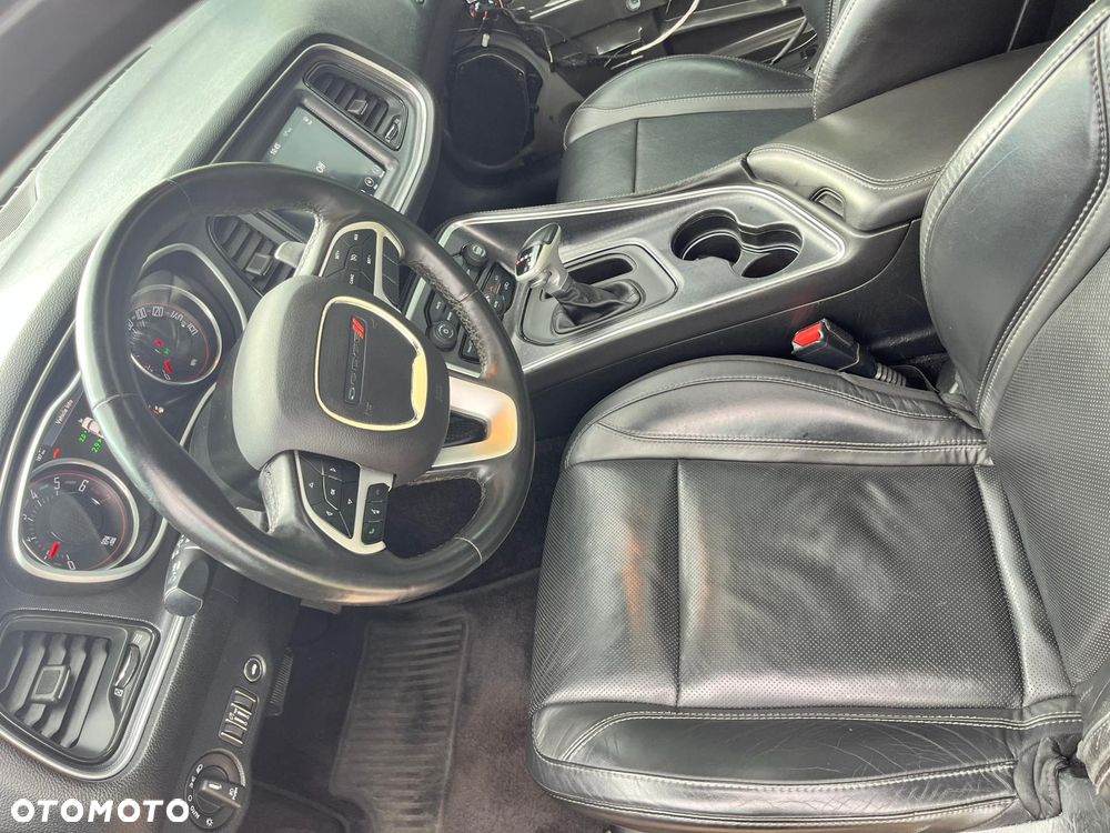 Dodge Challenger 3.6 GT AWD - 22