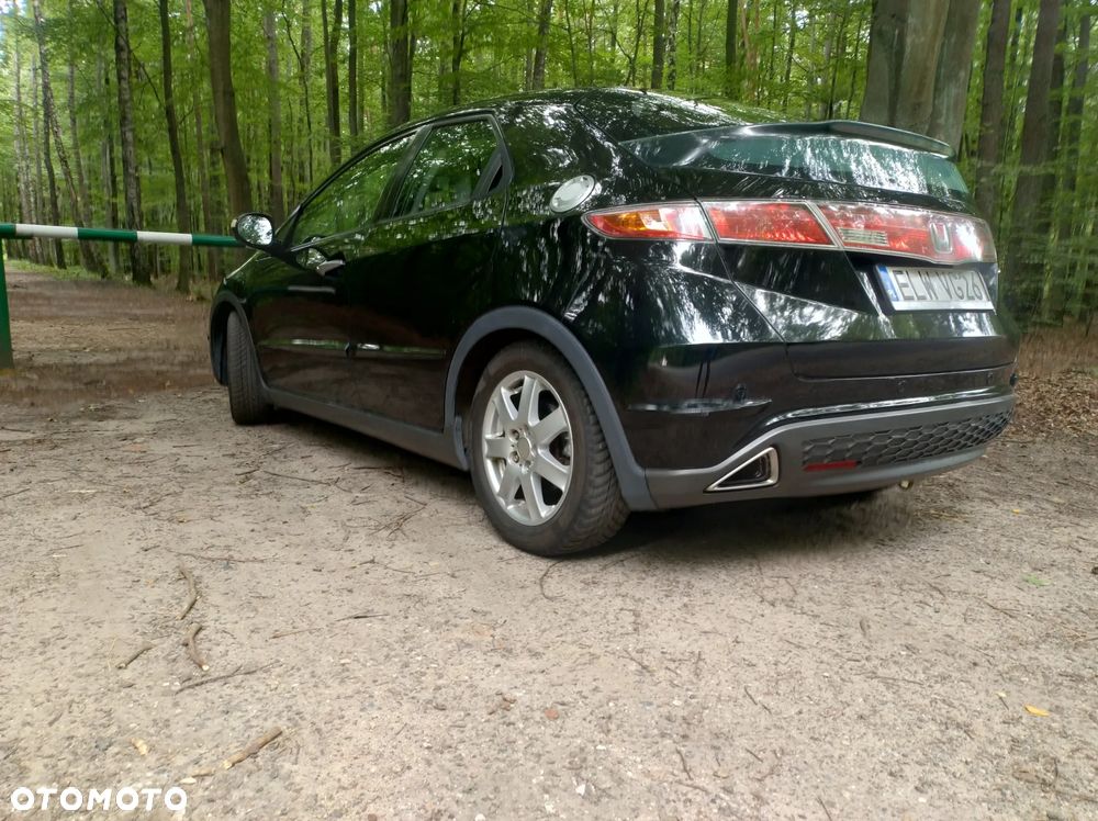 Honda Civic 1.8 Comfort - 10