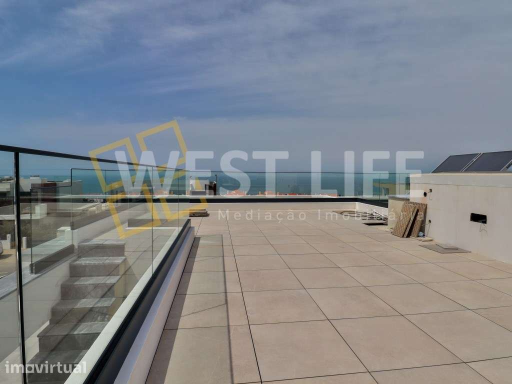 Moradia T4 com Piscina e Rooftop Vista Mar na Ericeira | 5 minutos ... - Grande imagem: 2/30