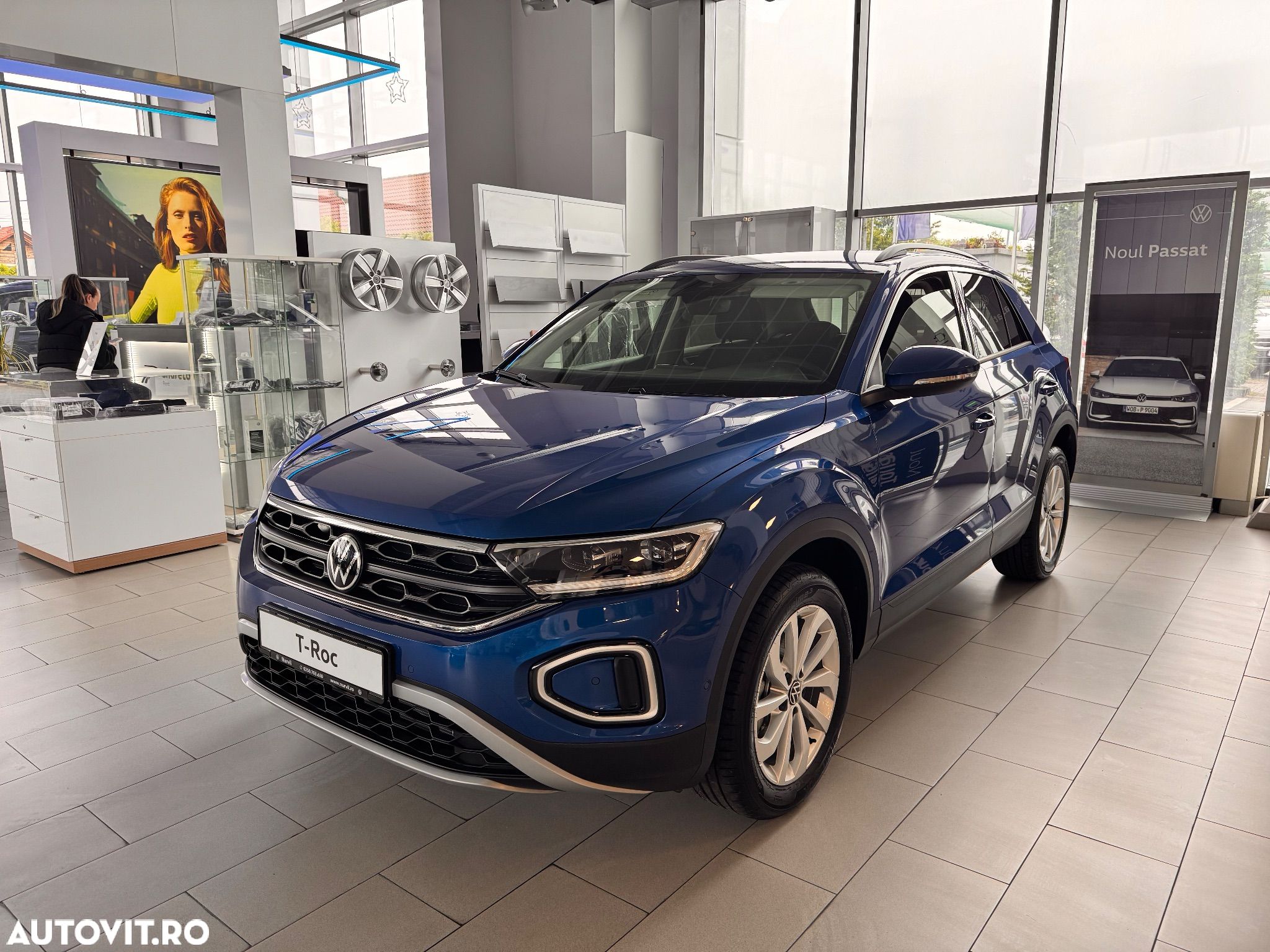 Volkswagen T-ROC 1.5 TSI DSG Life - 1