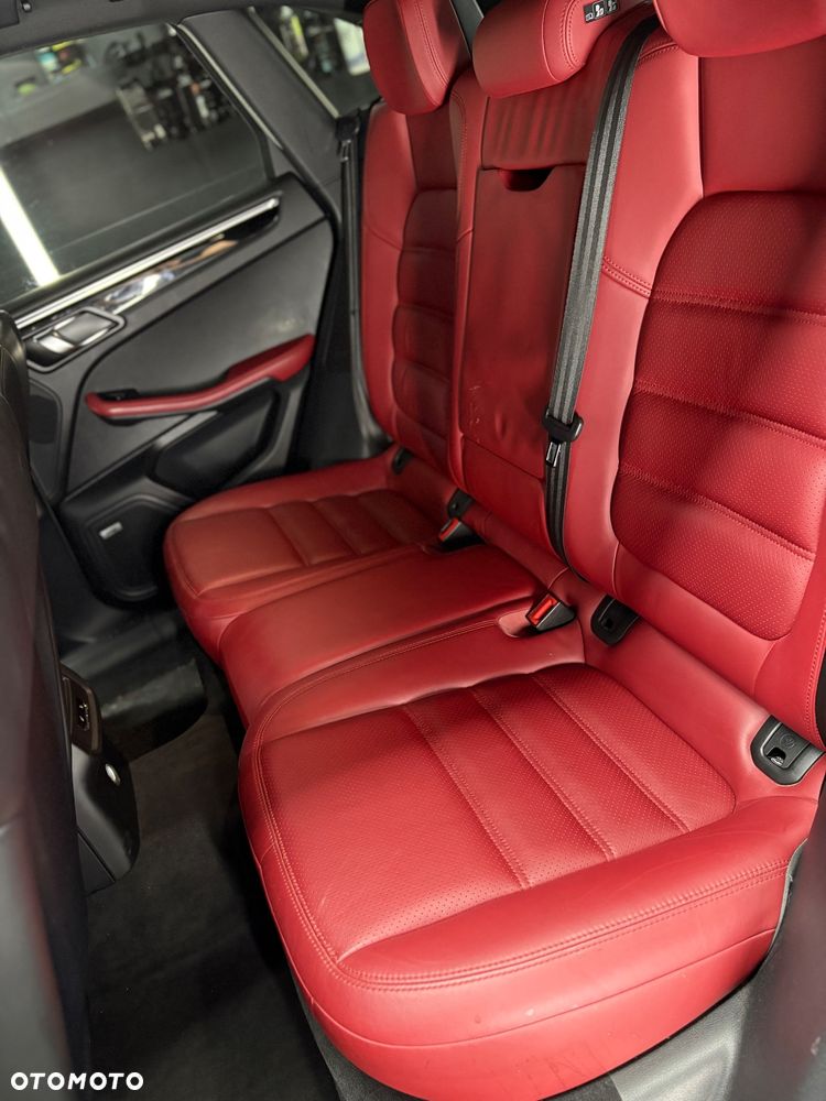 Porsche Macan S - 15