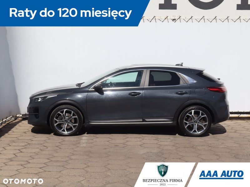 Kia XCeed - 4