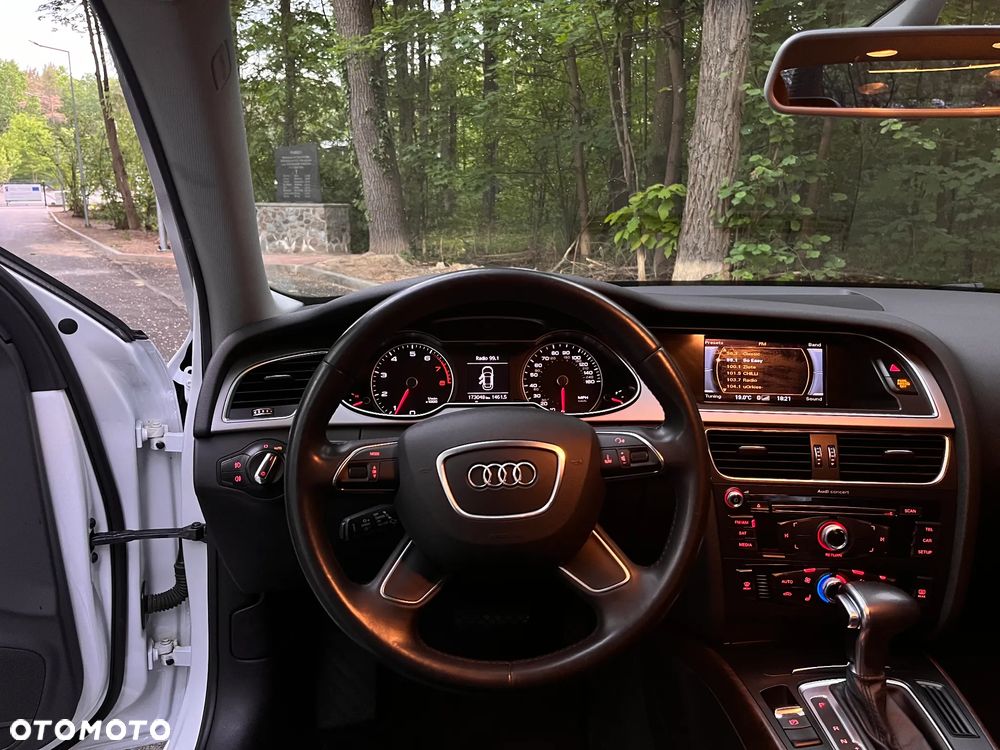 Audi A4 Limousine 2.0 TFSI quattro S tronic S line Sportpaket - 3