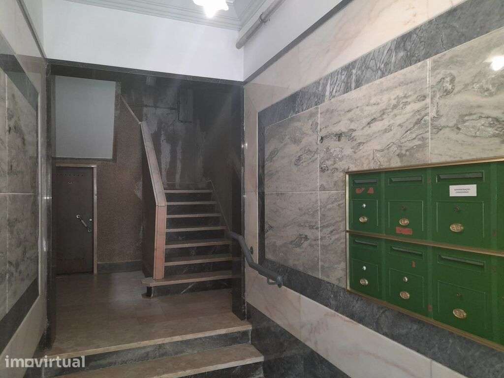 Apartamento T2 em Odivelas de 65 m2 - Grande imagem: 3/22