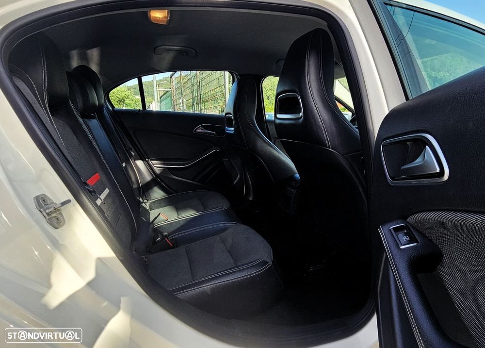 Mercedes-Benz A 180 CDI 7G-DCT Urban - 8