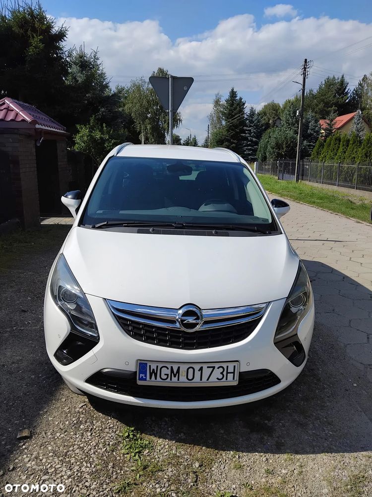 Opel Zafira - 1