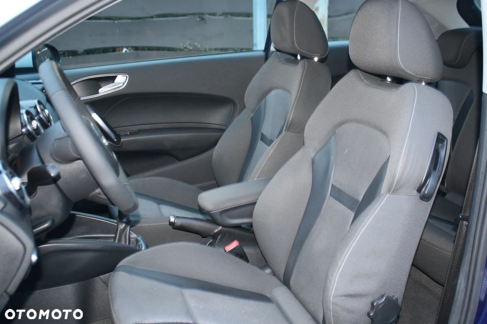 Audi A1 3-drzwiowe 1.6 TDI design - 21