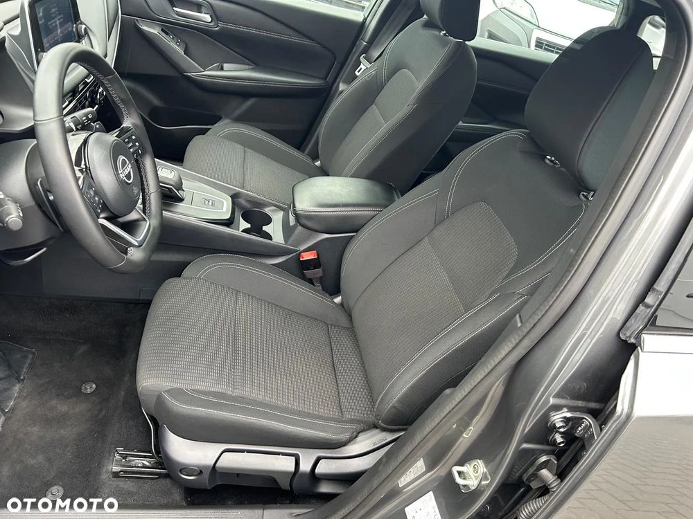 Nissan Qashqai 1.3 DIG-T mHEV N-Connecta Xtronic - 12