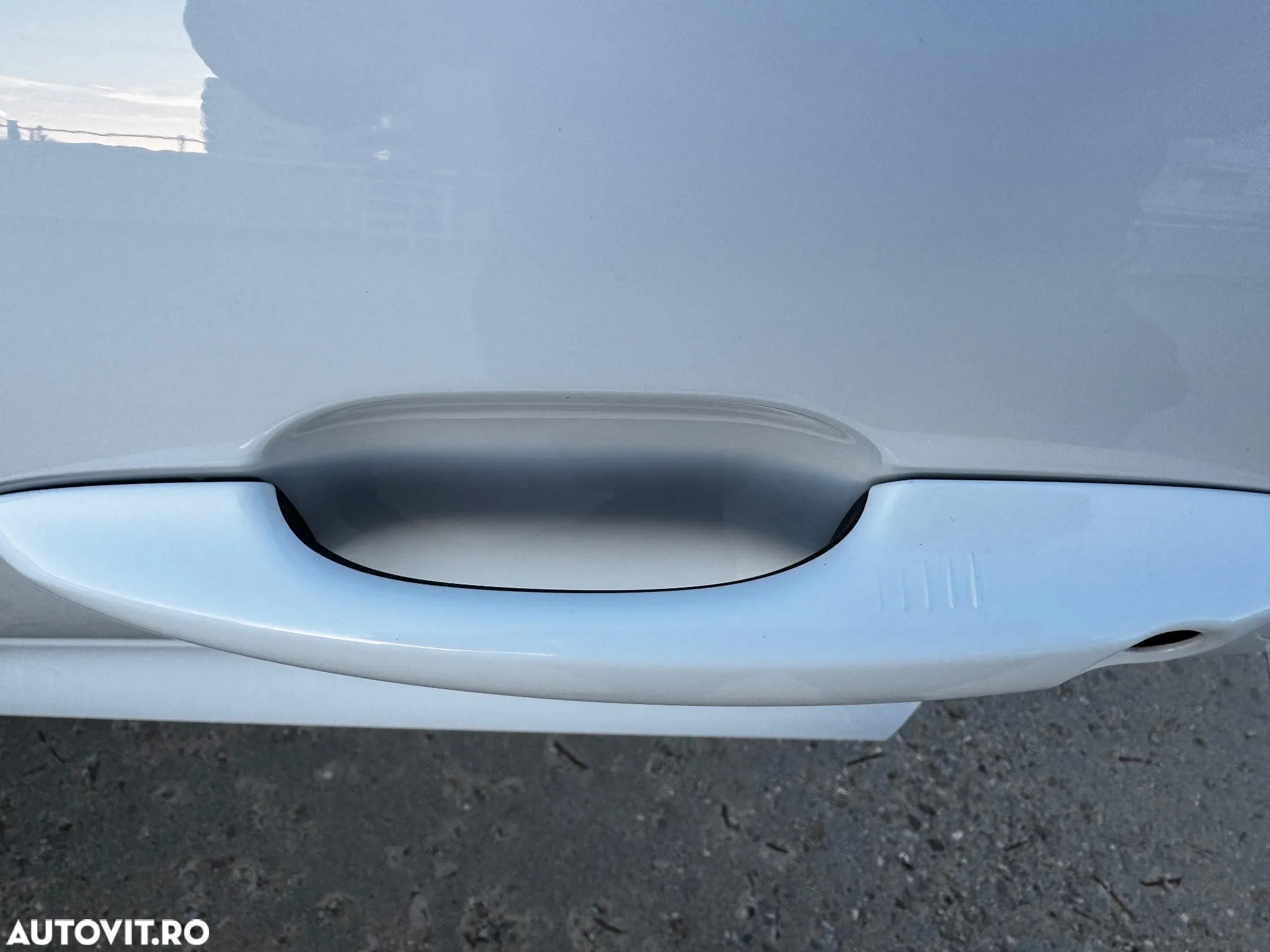 Ford Kuga 1.5 EcoBlue A8 FWD Titanium - 27
