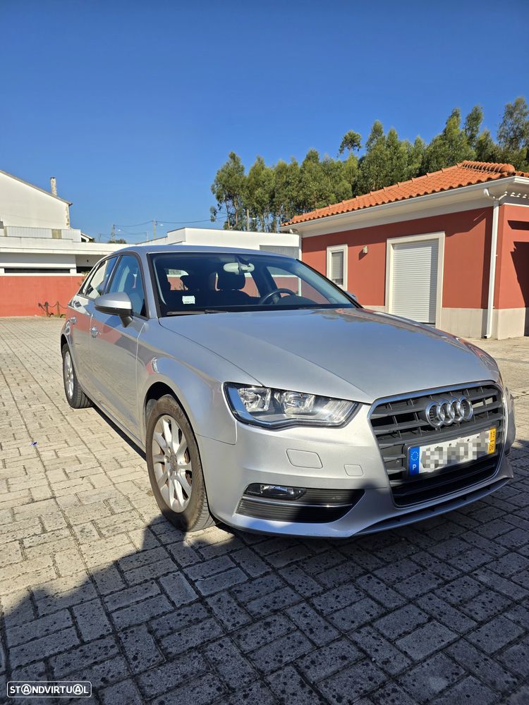 Audi A3 Sportback 1.6 TDI Sport S tronic - 1