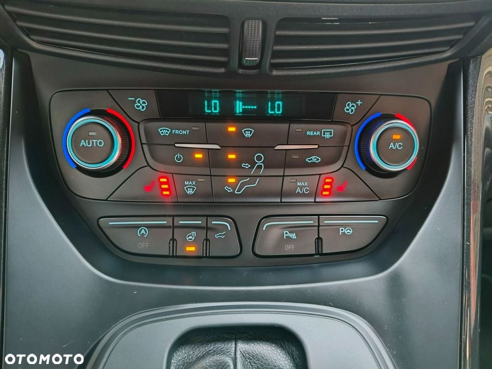 Ford Kuga 2.0 TDCi AWD ST-Line - 35