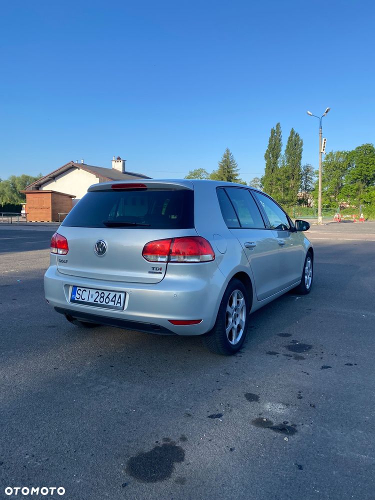 Volkswagen Golf 1.6 TDI Trendline - 6