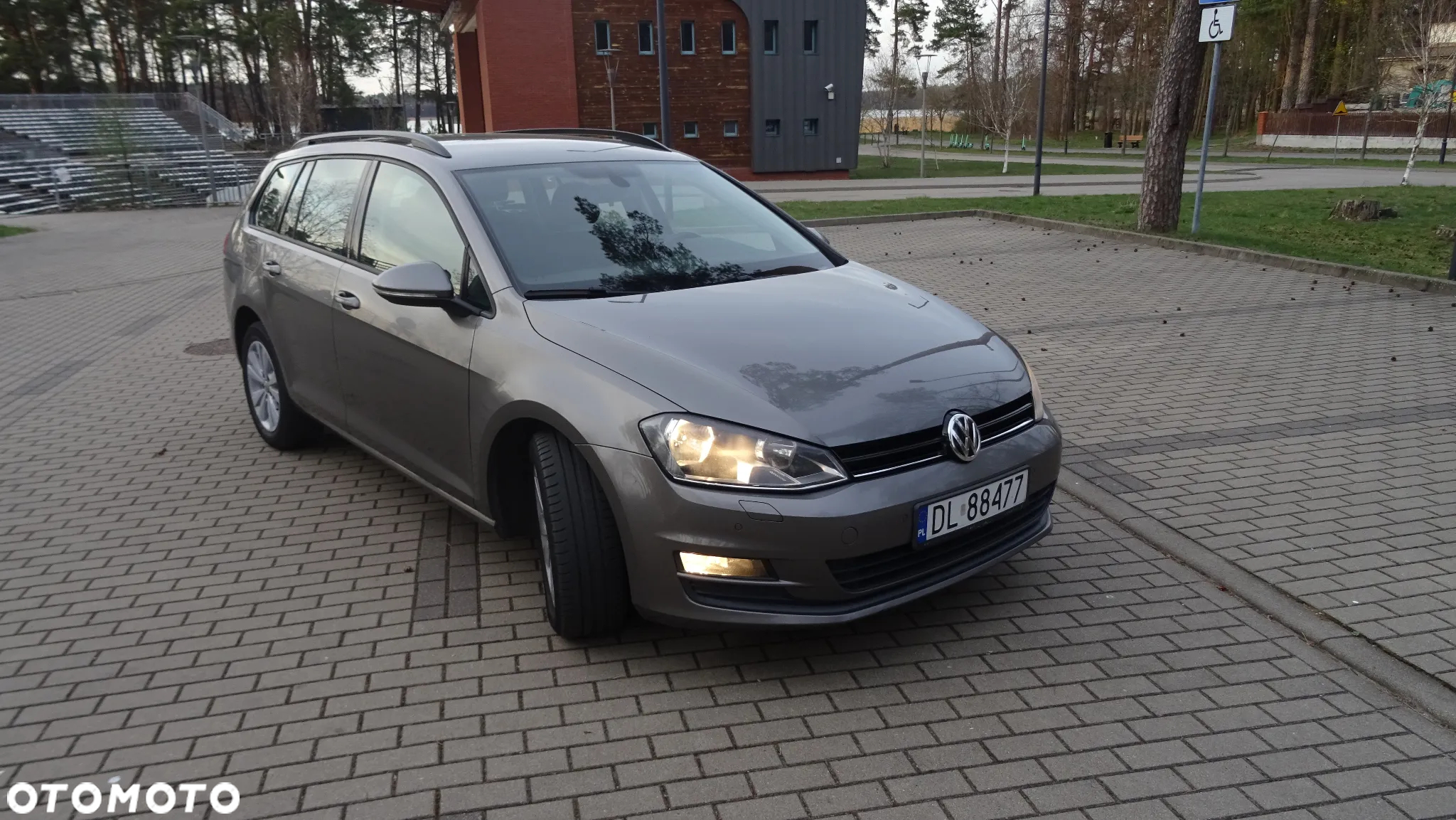 Volkswagen Golf VII 1.6 TDI BMT Comfortline - 15