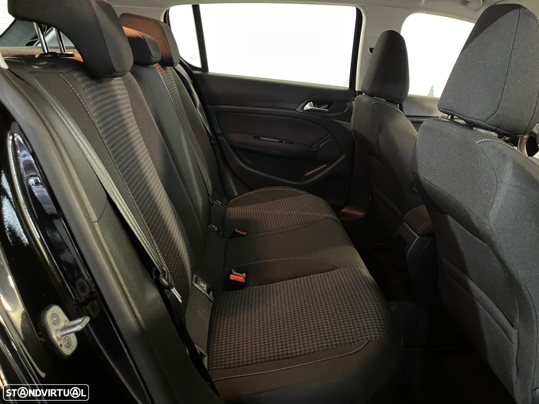 Peugeot 308 1.5 BlueHDi Style - 14