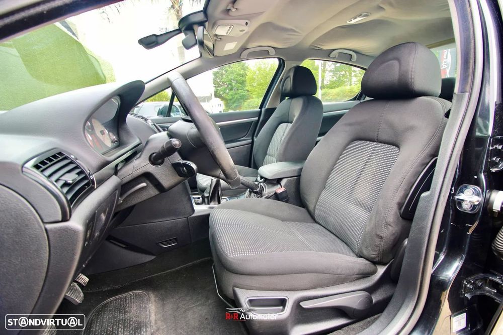 Peugeot 407 1.6 HDi Premium - 9