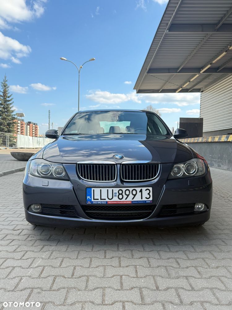 BMW Seria 3 - 17