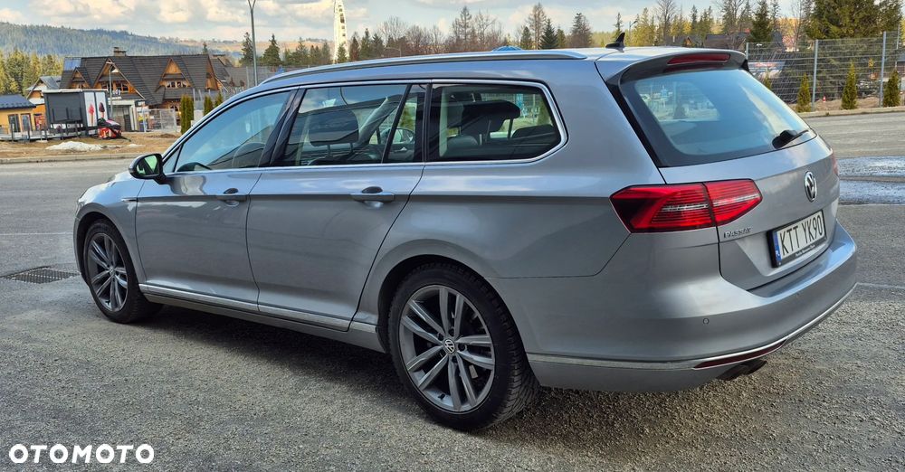 Volkswagen Passat 2.0 TDI BMT 4Mot Highline DSG - 10