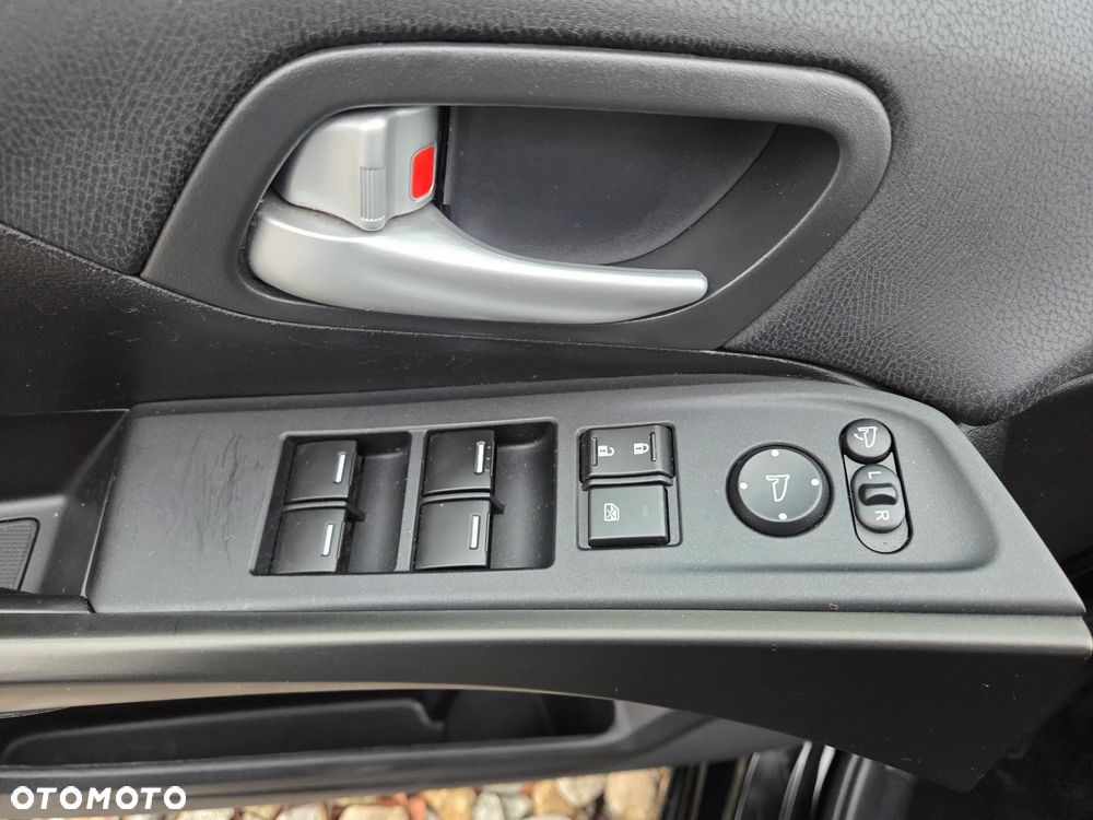 Honda Civic 1.8 i-VTEC Sport - 22