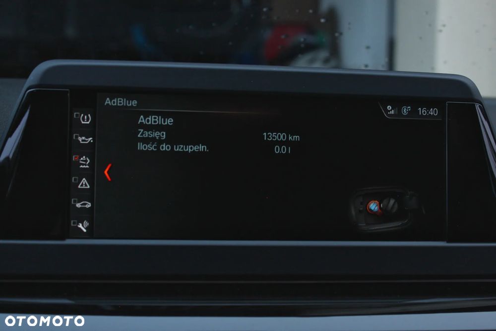 BMW Seria 5 518d Sport Line - 25