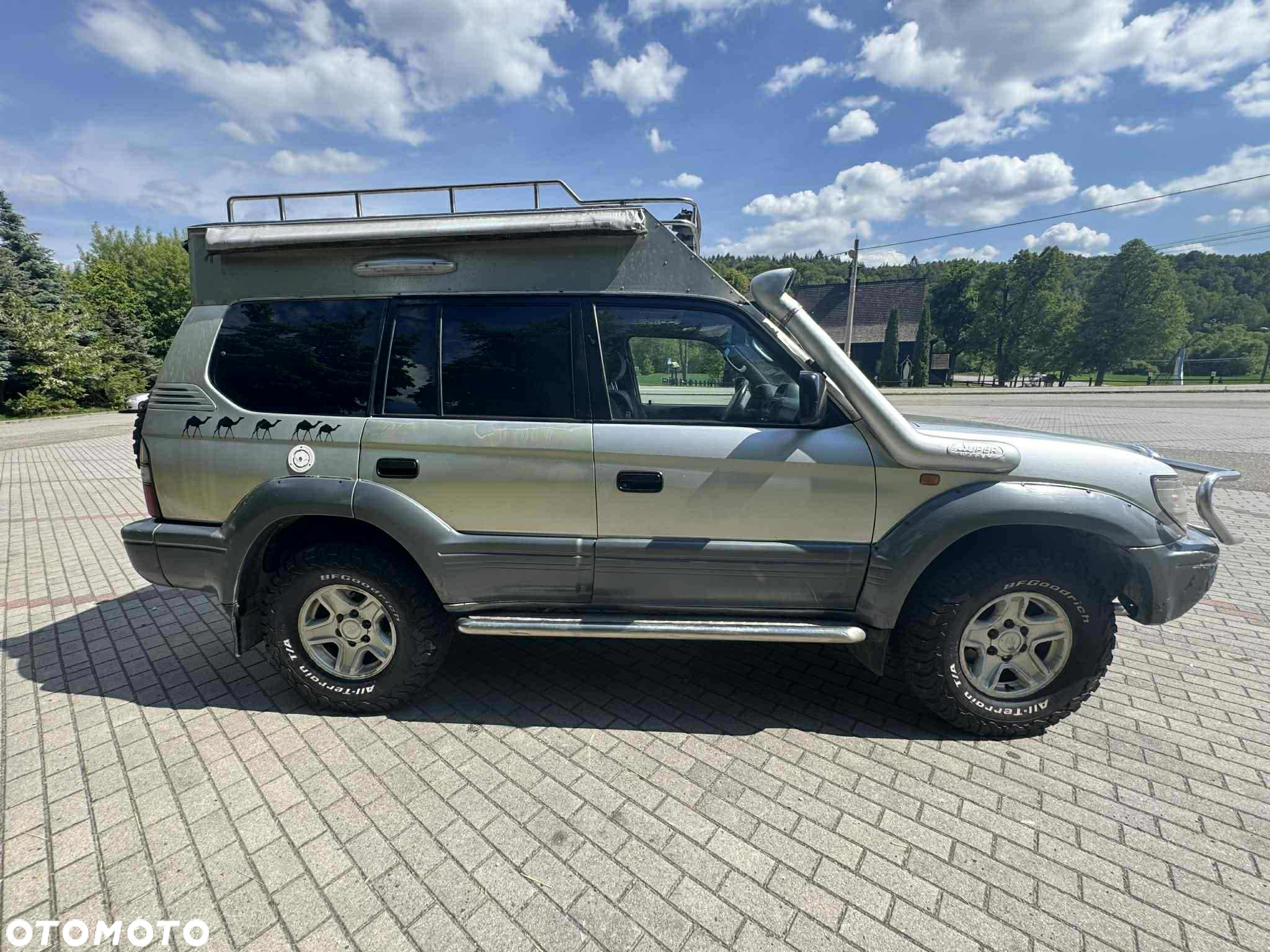 Toyota Land Cruiser - 5