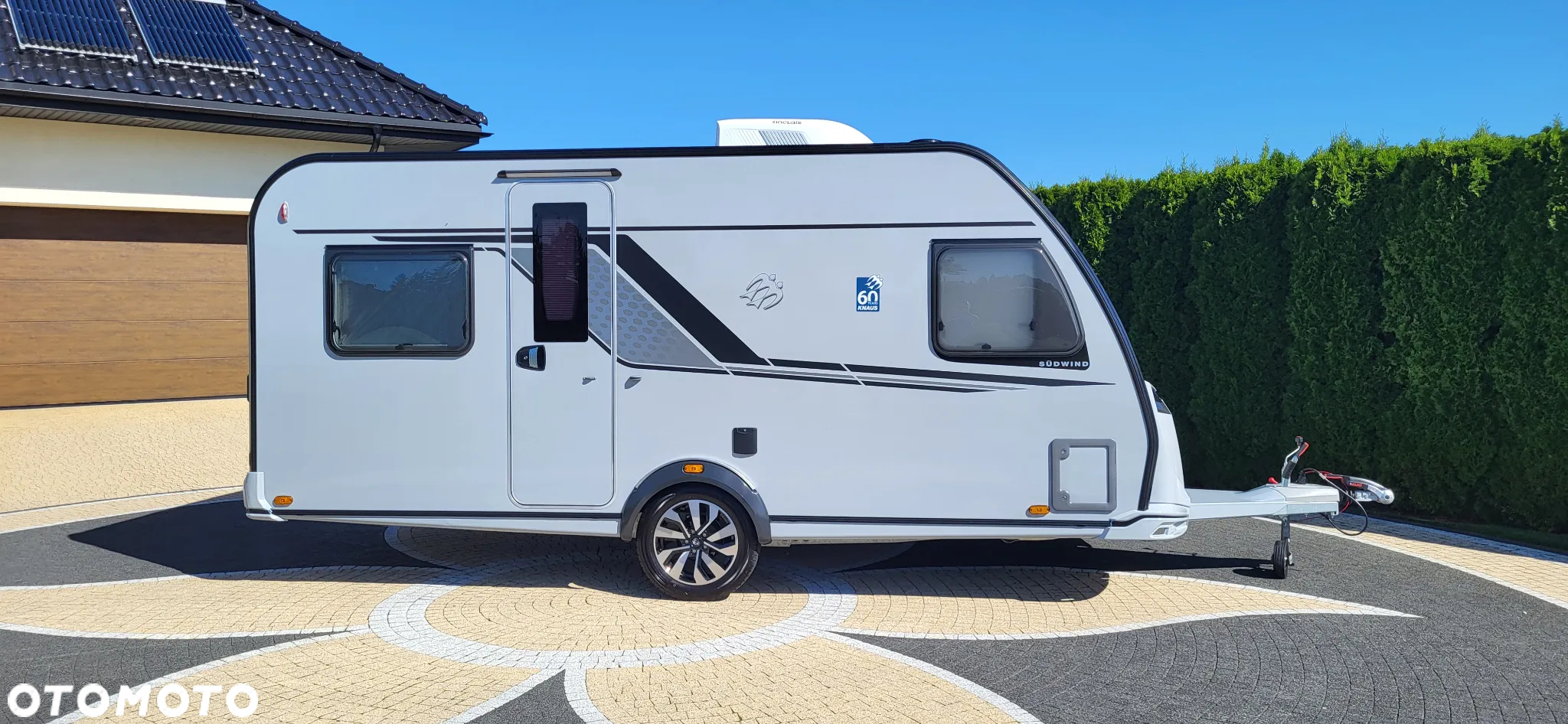 KNAUS SÜDWIND 450 FU 60 YEARS - 10